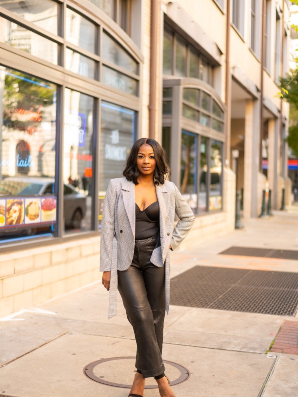 Moda Spiegel Houndstooth Belted Blazer - Picture 10 of 11
